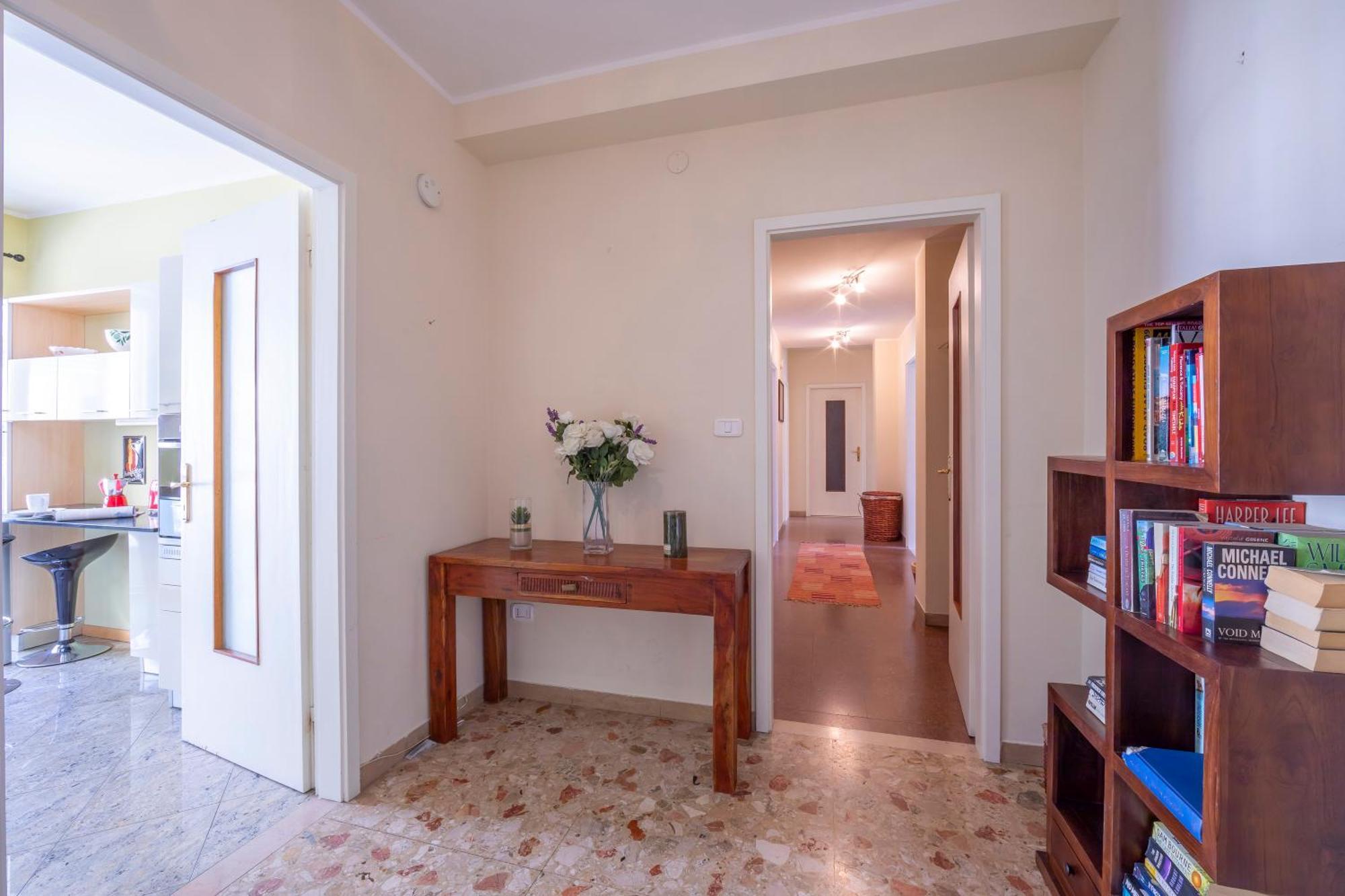 Riva Dante Apartment - Happy Rentals Buitenkant foto