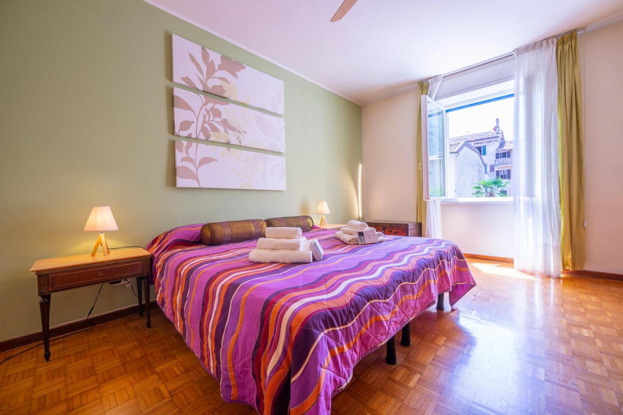 Riva Dante Apartment - Happy Rentals Buitenkant foto
