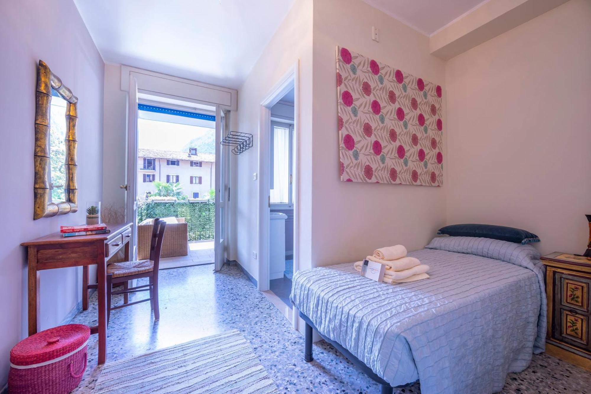 Riva Dante Apartment - Happy Rentals Buitenkant foto
